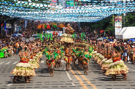 15 Best FESTIVALS in the PHILIPPINES (Parades & Celebrations).